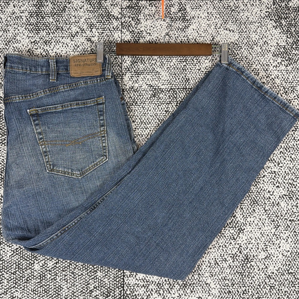 Levis Signature S61 Relaxed Fit Blue Jeans Mens 40 X 32 (FITS 40 X‎ 30) Denim